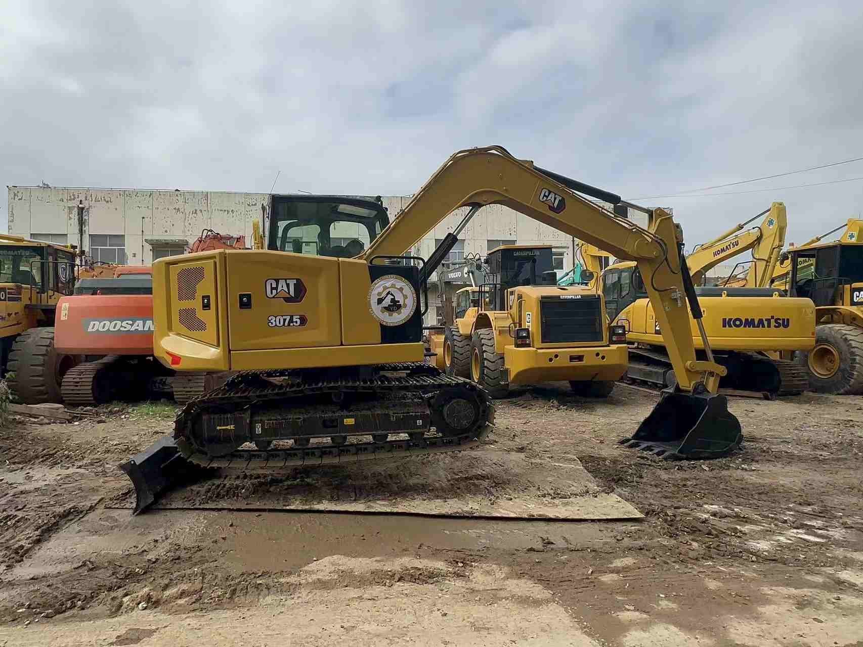 জাপান, মার্কিন যুক্তরাষ্ট্র ব্যবহৃত CAT Excavator বিক্রির জন্য সেকেন্ড হ্যান্ড 307.5 Jindongyu যন্ত্রপাতি