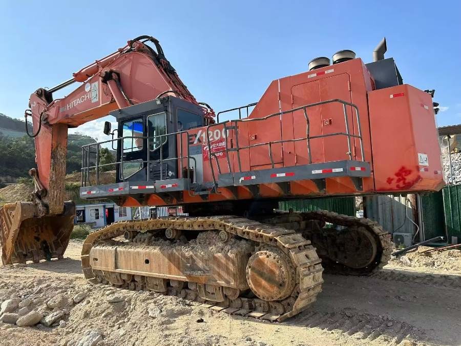জাপান ব্যবহৃত হিটাচি Excavator 120 টন বিক্রয়ের জন্য দ্বিতীয় হাত EX1200 Jindongyu যন্ত্রপাতি