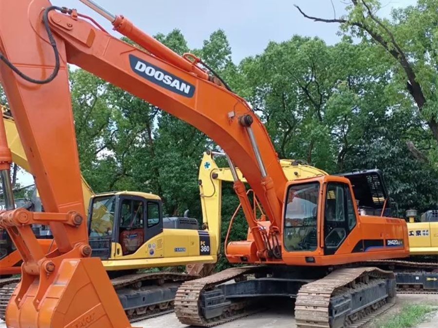 কোরিয়া ব্যবহৃত Doosan Excavator বিক্রয়ের জন্য সেকেন্ড হ্যান্ড DX420LC Jindongyu যন্ত্রপাতি