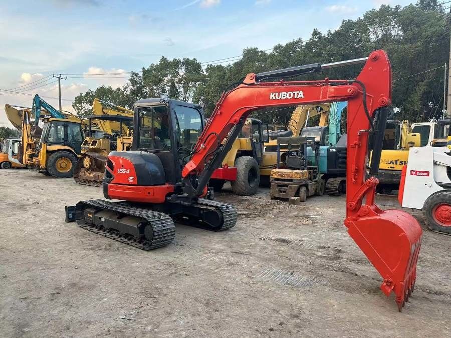 জাপান ব্যবহৃত Kubota Excavator বিক্রয়ের জন্য সেকেন্ড হ্যান্ড U55-4 Jindongyu যন্ত্রপাতি