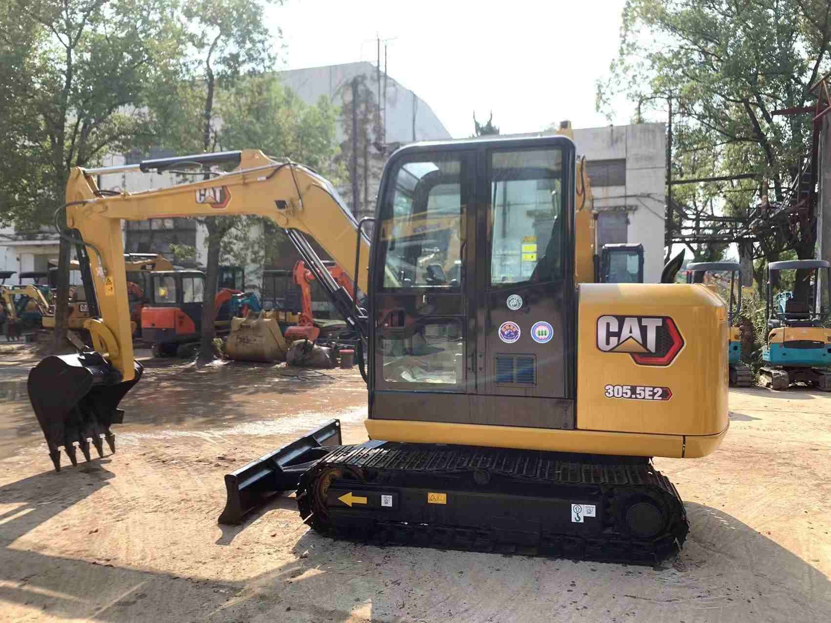 জাপান ব্যবহৃত CAT Excavator বিক্রির জন্য সেকেন্ড হ্যান্ড 305.5E2 Jindongyu যন্ত্রপাতি