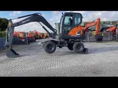 ব্যবহৃত Doosan DX60W রাবার চাকা Excavator চাকা ভাল অবস্থায় বিক্রয়ের জন্য